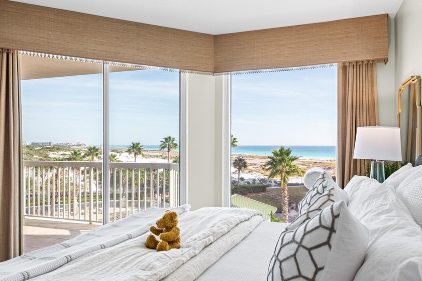 This exceptional two-bedroom, two-and-a-half-bath condominium - Beach Condo for sale in Destin, Florida on Beachhouse.com