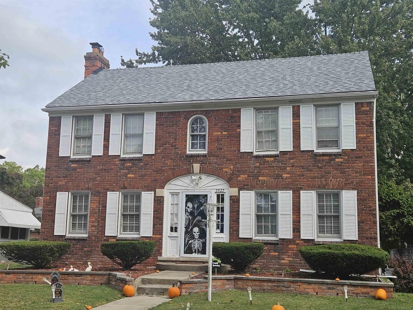 EAST ENGLISH VILLAGE! MORNINGSIDE, This beautiful classic - Beach Home for sale in Detroit, Michigan on Beachhouse.com