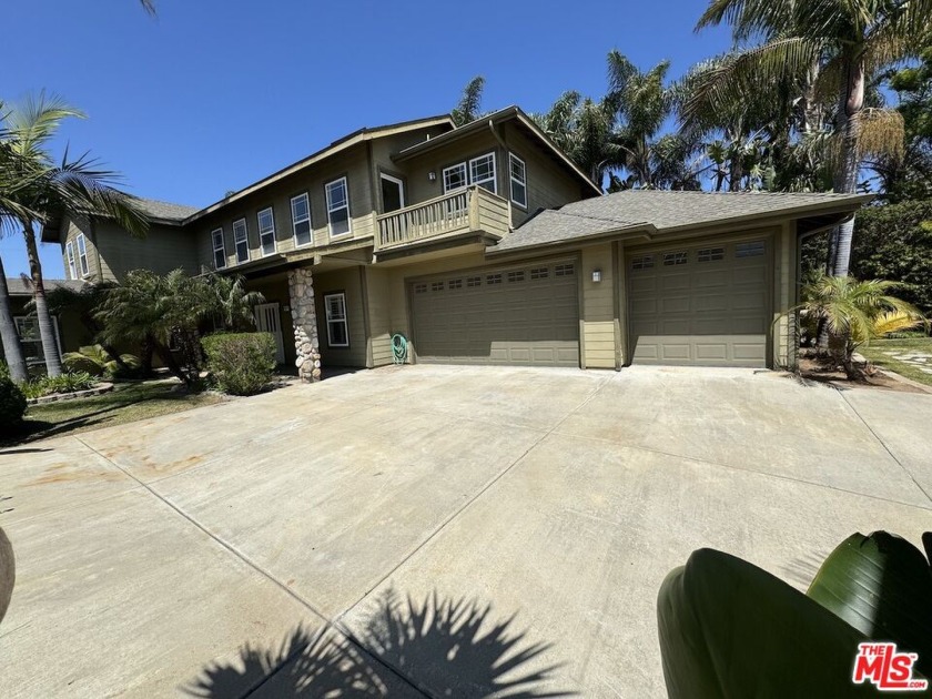 Welcome to 1384 Cynthia Lane, where coastal living meets modern - Beach Home for sale in Carlsbad, California on Beachhouse.com