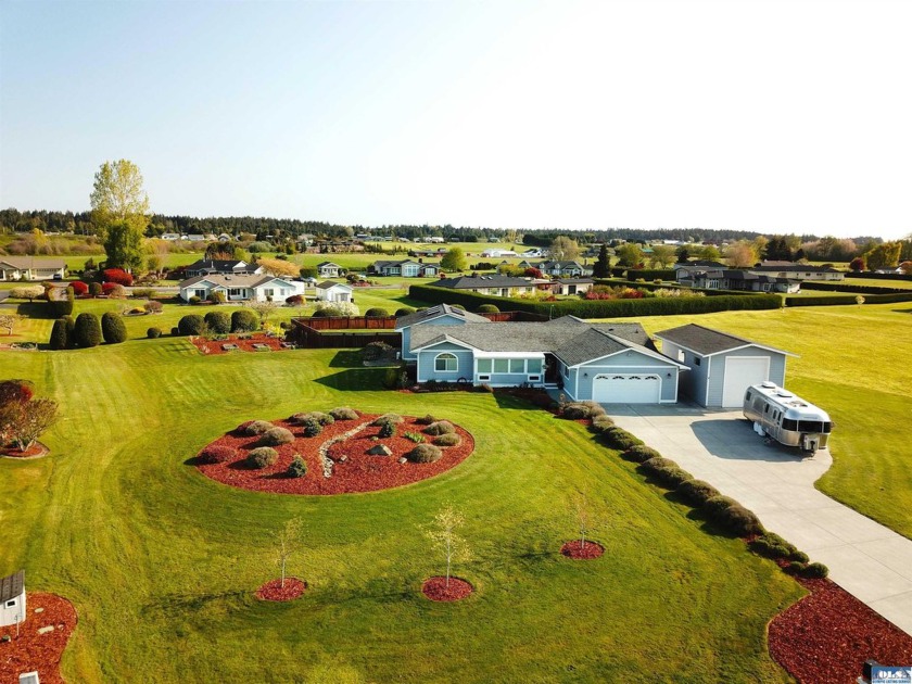 Beautiful contemporary spacious home with 2 primary suites - Beach Home for sale in Sequim, Washington on Beachhouse.com