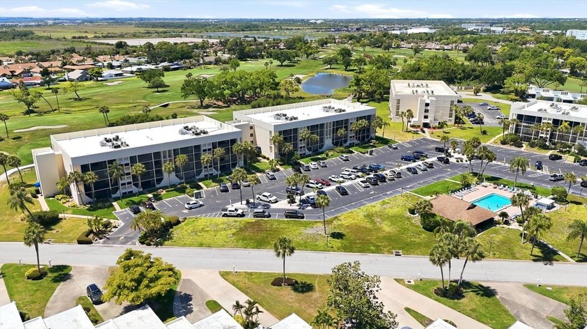 One or more photo(s) has been virtually staged. Welcome to this - Beach Condo for sale in Bradenton, Florida on Beachhouse.com