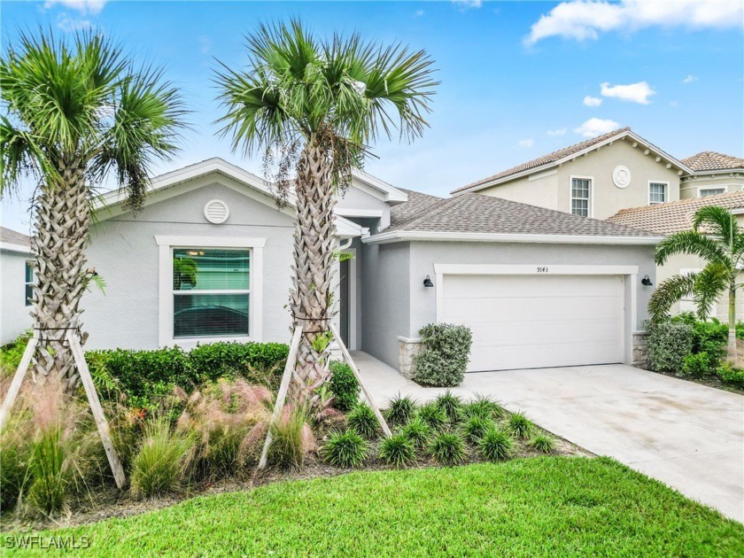 Welcome to your New Home located in Ibis Landing Golf & Country - Beach Home for sale in Lehigh Acres, Florida on Beachhouse.com