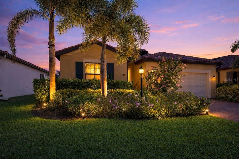 One or more photo(s) has been virtually staged. REDUCED! This 4 - Beach Home for sale in Bradenton, Florida on Beachhouse.com