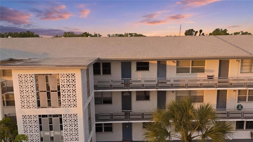 One or more photo(s) has been virtually staged. Enjoy your own - Beach Condo for sale in St. Petersburg, Florida on Beachhouse.com