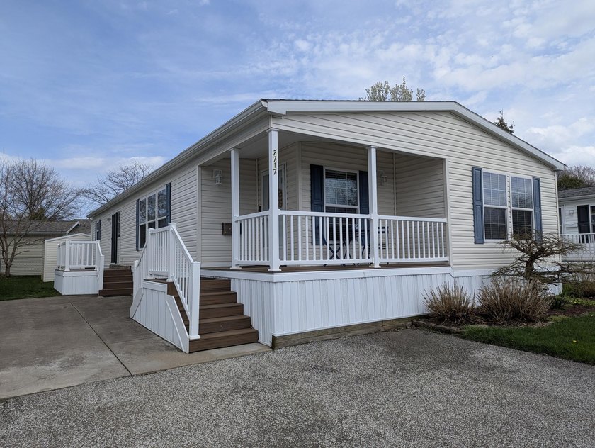 Ready to simplify and enjoy easy living? Welcome to Meadow Green - Beach Home for sale in Erie, Pennsylvania on Beachhouse.com