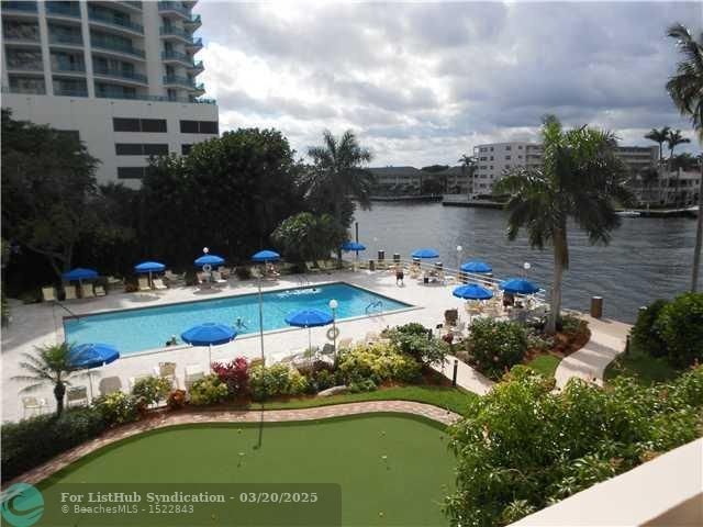 ***SPECTULAR VIEWS FACING SOUTH, CORNER UNIT FACING INTRACOASTAL - Beach Condo for sale in Fort Lauderdale, Florida on Beachhouse.com