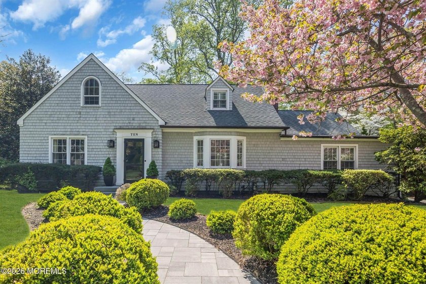 Nestled in the heart of River Oaks, one of Fair Haven, NJ's most - Beach Home for sale in Fair Haven, New Jersey on Beachhouse.com