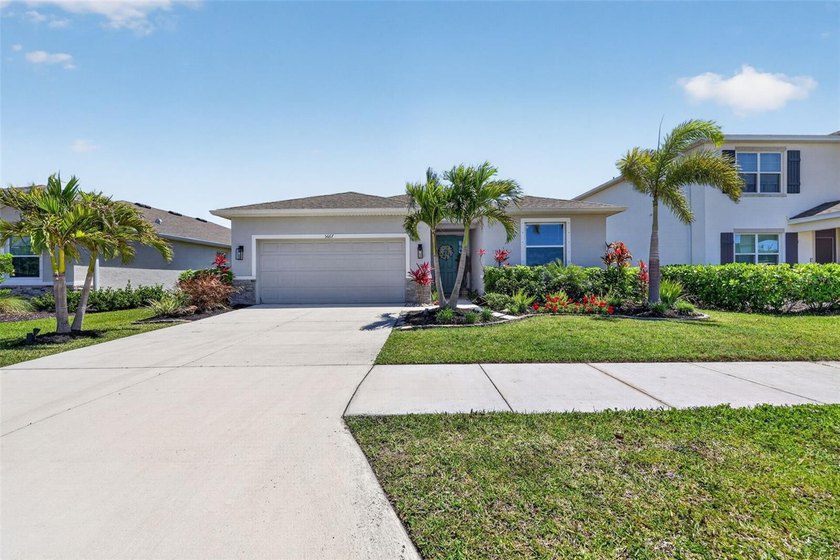 Under contract-accepting backup offers. OFFERING $5,000 TOWARDS - Beach Home for sale in Sarasota, Florida on Beachhouse.com