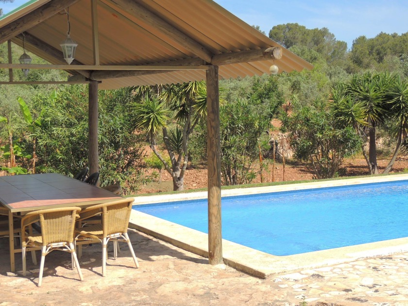 Gran casa con piscina, El Bosque - Beach Vacation Rentals in Baleares, Balearic Islands on Beachhouse.com