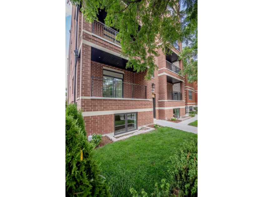 Introducing 4441 N Ashland.  An all brick six unit new - Beach Home for sale in Chicago, Illinois on Beachhouse.com