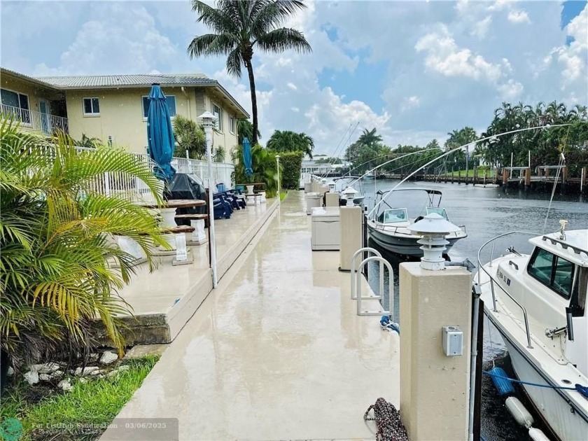 2 Bedroom, 2 Bath Waterfront Condo on with Optional Boat Dockage - Beach Condo for sale in Fort Lauderdale, Florida on Beachhouse.com