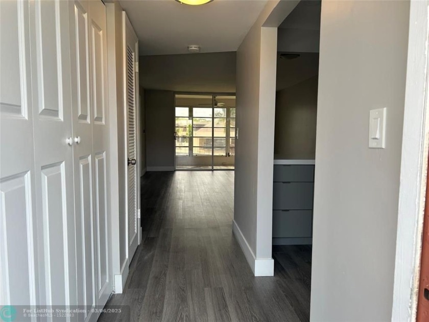 TOTALLY RENOVATED 2 BEDROOM, 2 BATHROOMS CONDO IN SUNRISE LAKES - Beach Condo for sale in Fort Lauderdale, Florida on Beachhouse.com