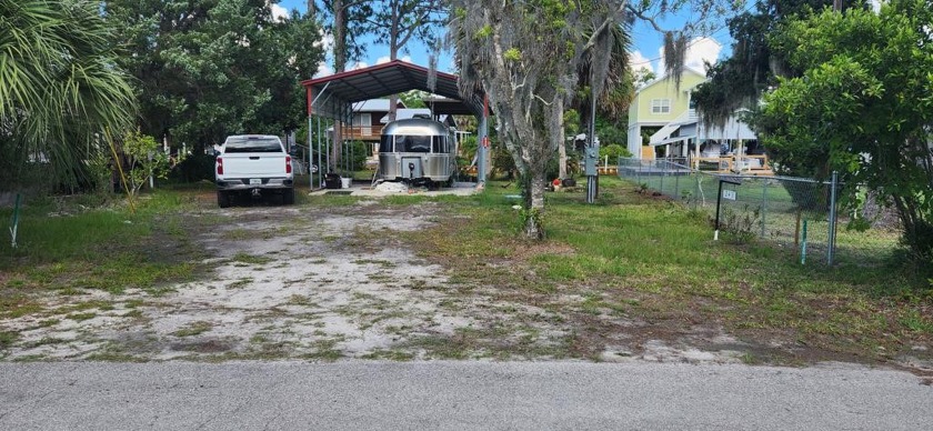 RV READY LOT IN SUWANNEE. FLORIDA. If you are looking for a turn - Beach Lot for sale in Suwannee, Florida on Beachhouse.com