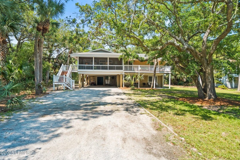 Spacious 5-Bedroom Beach Retreat - Steps from the Ocean, Backs - Beach Home for sale in Fripp Island, South Carolina on Beachhouse.com