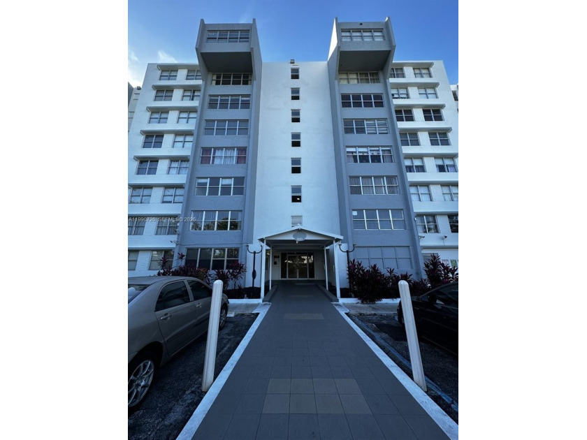 Don't miss this opportunity to buy a remodeled 1/1 in East - Beach Condo for sale in Miami, Florida on Beachhouse.com