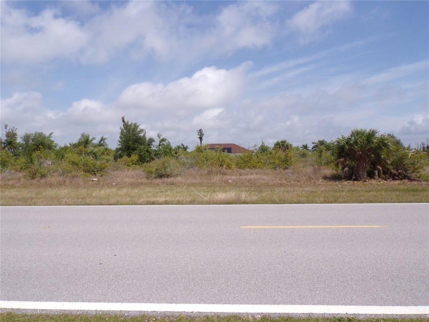 This lot is on a quiet street that would be a great place to - Beach Lot for sale in Port Charlotte, Florida on Beachhouse.com