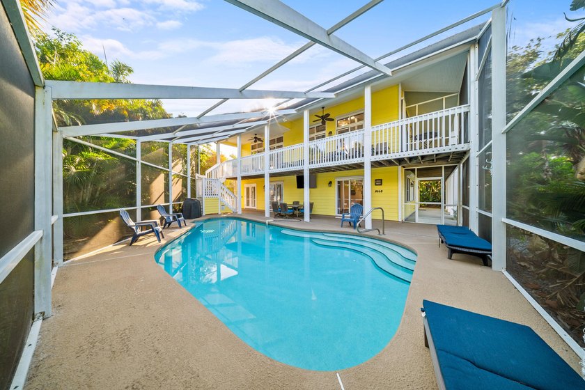 Discover the best of Florida living in this 3-bedroom, 4-bath - Beach Home for sale in Jensen Beach, Florida on Beachhouse.com