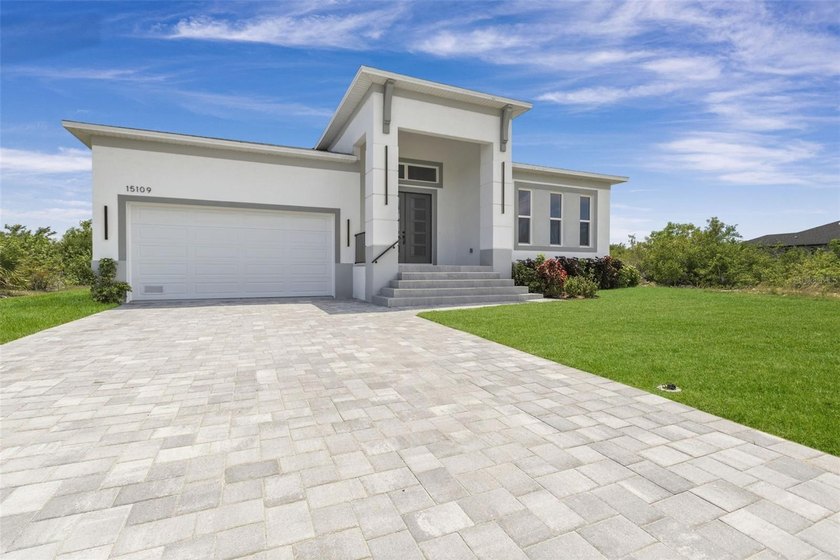 One or more photo(s) has been virtually staged. Welcome to your - Beach Home for sale in Port Charlotte, Florida on Beachhouse.com
