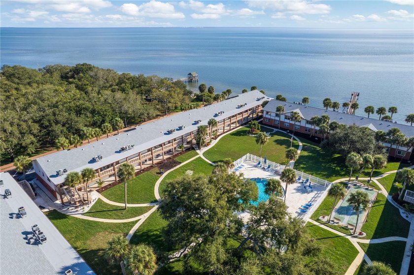 Investor Special in highly desirable Velvet Cloake, a tranquil - Beach Condo for sale in St. Petersburg, Florida on Beachhouse.com