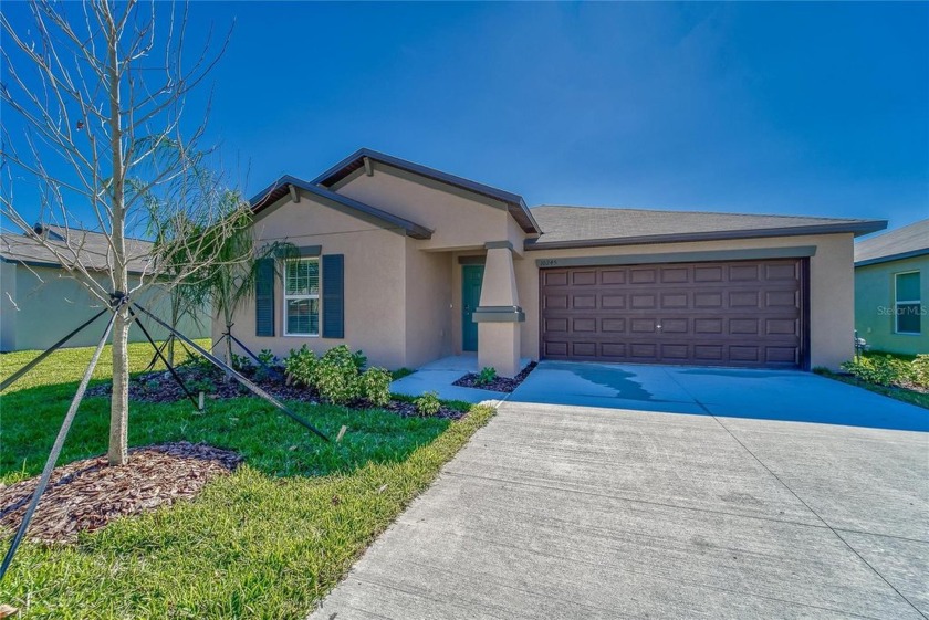 Discover your new home at 10245 Shady Preserve Dr in Riverview - Beach Home for sale in Riverview, Florida on Beachhouse.com