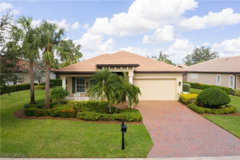 This well maintained home, with mature landscaping, has extras - Beach Home for sale in Fort Myers, Florida on Beachhouse.com