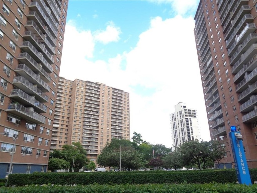 Fannie Mae is offering this 2 bedroom Coop  located in Coney - Beach Other for sale in Brooklyn, New York on Beachhouse.com