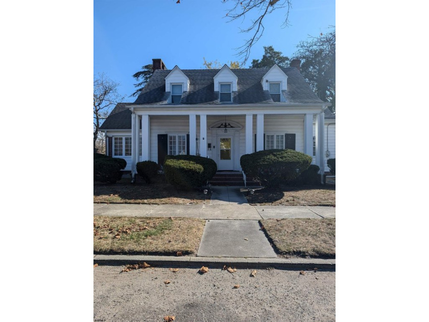 WHAT A GEM  BEAUTIFUL INSIDE AND OUT YARD STRETCHES FOR THE FULL - Beach Home for sale in Pleasantville, New Jersey on Beachhouse.com