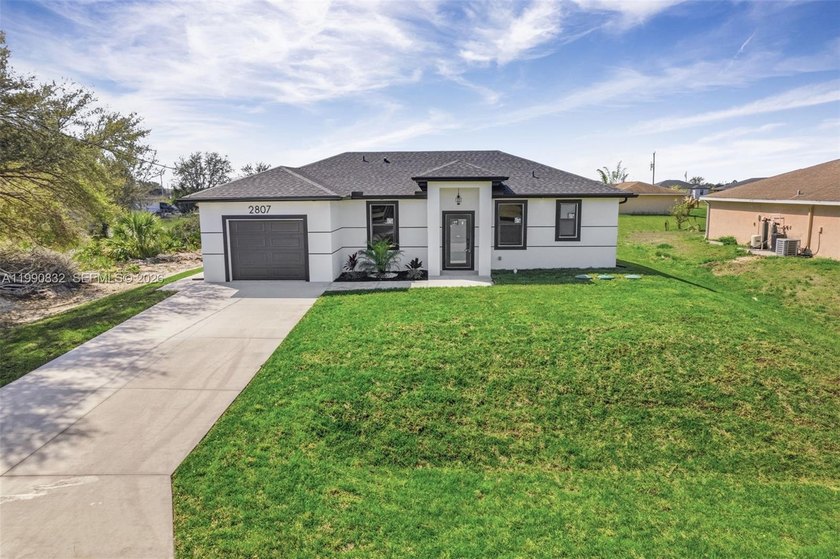 Seller is motivated and ready to make a deal! 10 Year Structural - Beach Home for sale in Lehigh Acres, Florida on Beachhouse.com