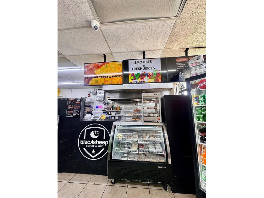 This business offers a great selection of fresh juices - Beach Commercial for sale in Pompano Beach, Florida on Beachhouse.com