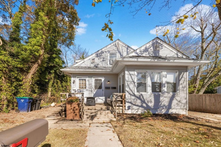 Welcome to this beautifully maintained duplex in the heart of - Beach Townhome/Townhouse for sale in Somers Point, New Jersey on Beachhouse.com