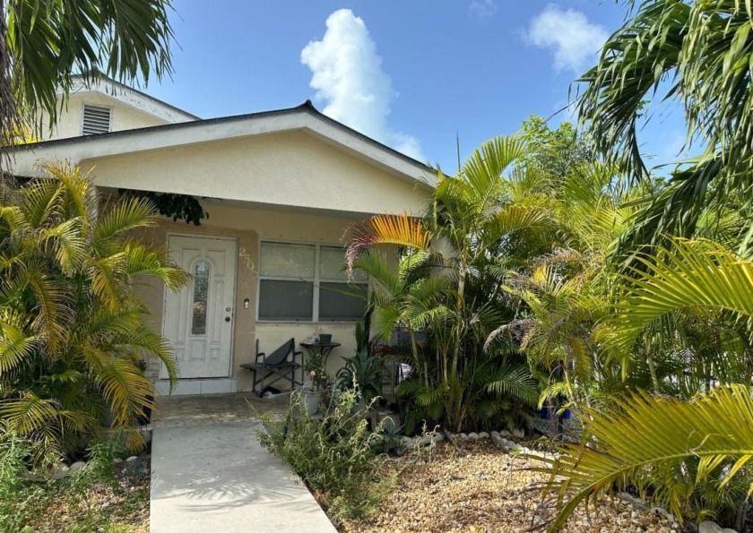 Seize the opportunity to remodel your dream home on the paradise - Beach Apartment for sale in Key West, Florida on Beachhouse.com