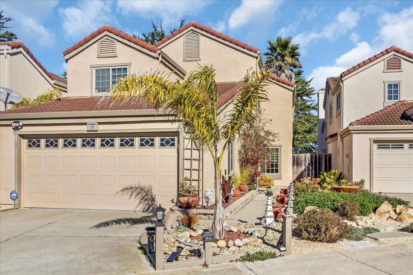 Welcome to your dream home! This beautifully updated 4-bedroom - Beach Home for sale in Marina, California on Beachhouse.com