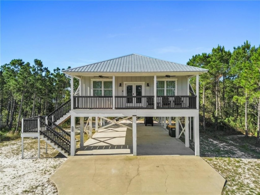 Welcome to your Fully Furnished dream beach house, a stunning - Beach Home for sale in Foley, Alabama on Beachhouse.com