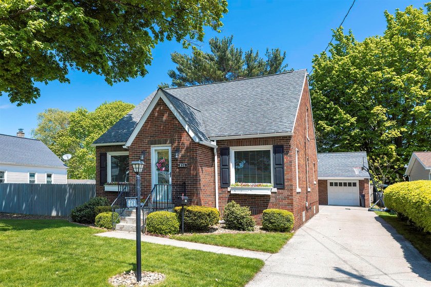 This quality, solid brick, Cape Cod home is just a few minutes - Beach Home for sale in Erie, Pennsylvania on Beachhouse.com