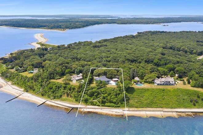 Presenting stunning views throughout, this unique Ram Island - Beach Home for sale in Shelter Island, New York on Beachhouse.com