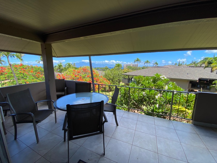 Eldorado E204 - Beach Vacation Rentals in Kaanapali, HI on Beachhouse.com