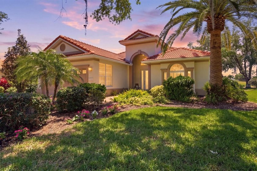 Welcome to 7316 St. Georges Way, a beautifully maintained - Beach Home for sale in University Park, Florida on Beachhouse.com