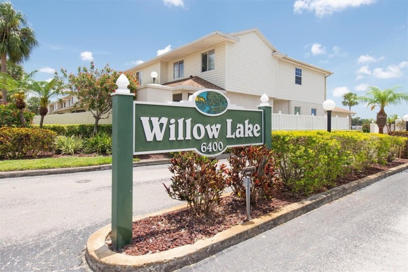 Welcome to your slice of sunshine in the heart of Kenneth City! - Beach Condo for sale in Kenneth City, Florida on Beachhouse.com