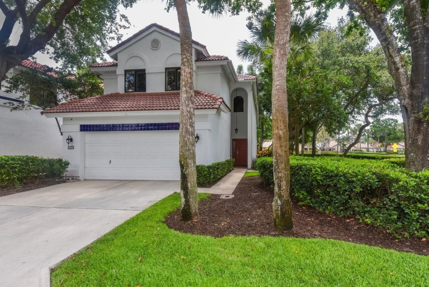 BRAND NEW ROOF!!! BRAND NEW A/C!!!Largest two story home with - Beach Home for sale in Boca Raton, Florida on Beachhouse.com