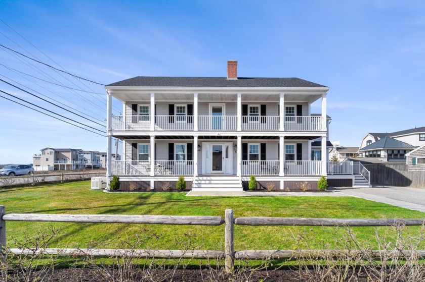 Rare opportunity to purchase this newly renovated custom 3-4 - Beach Home for sale in Seabrook, New Hampshire on Beachhouse.com
