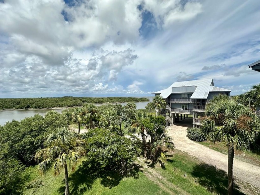 Wow--what a great deal on a beautiful two-bedroom, two-bath - Beach Condo for sale in Cedar Key, Florida on Beachhouse.com