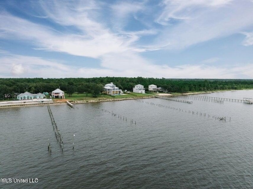 GULF FRONT CLEARED LOT READY TO BUILD YOUR DREAM BEACH HOME. LOT - Beach Lot for sale in Ocean Springs, Mississippi on Beachhouse.com