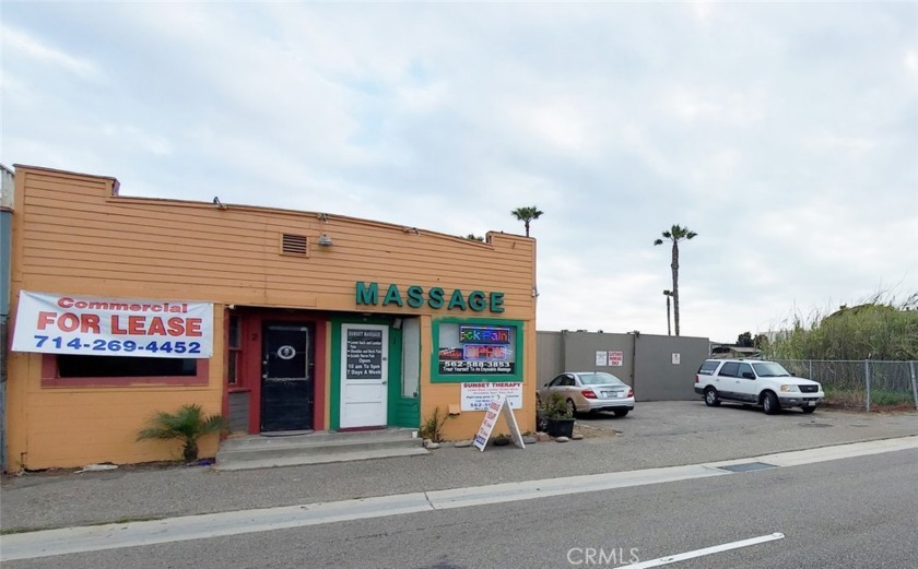 Great investment opportunity at Pacific Coast HWY and Warner - Beach Commercial for sale in Sunset Beach, California on Beachhouse.com