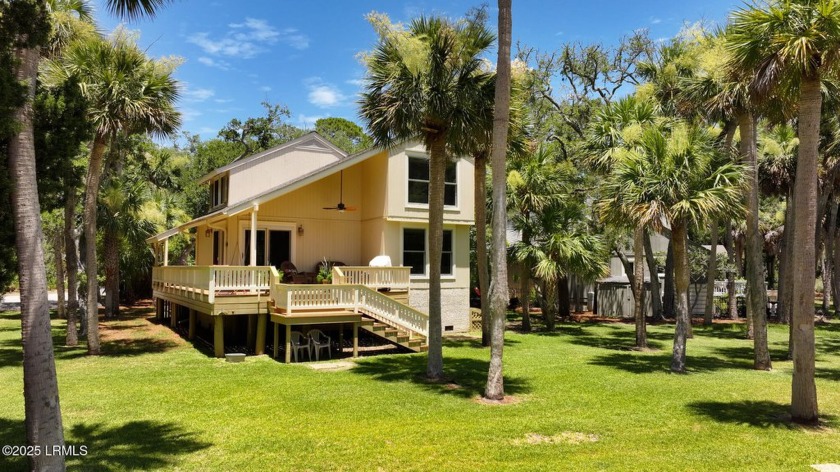 GREAT NEW PRICE!!!! This 3 BR/2.5 BA is truly The Best Kept - Beach Home for sale in Fripp Island, South Carolina on Beachhouse.com