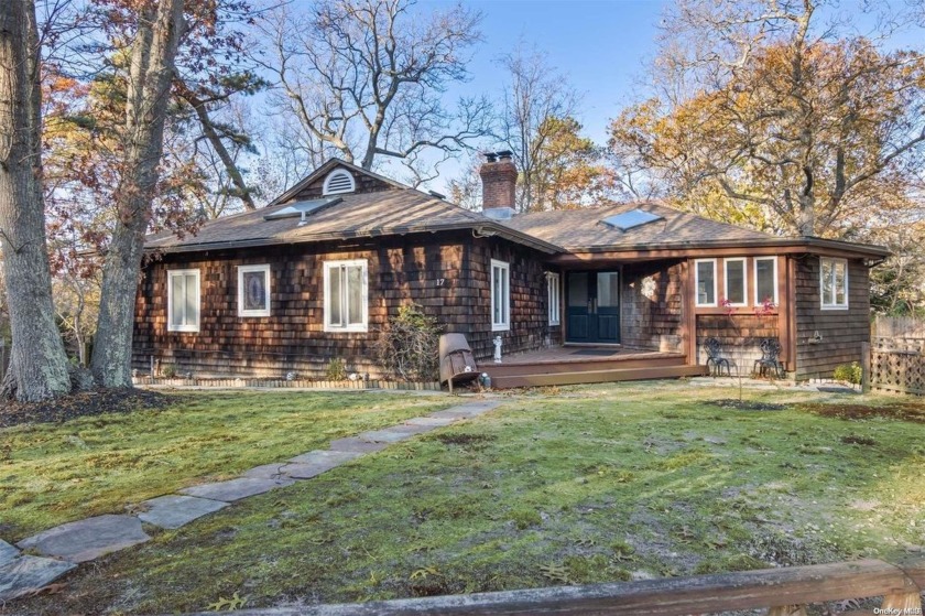 If you're in the market for something spectacular, welcome to 17 - Beach Home for sale in Brookhaven, New York on Beachhouse.com