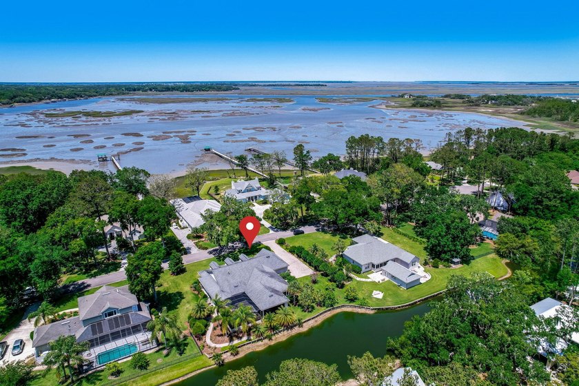 This Arthur Rutenberg-designed home is located in the beautiful - Beach Home for sale in Fernandina Beach, Florida on Beachhouse.com