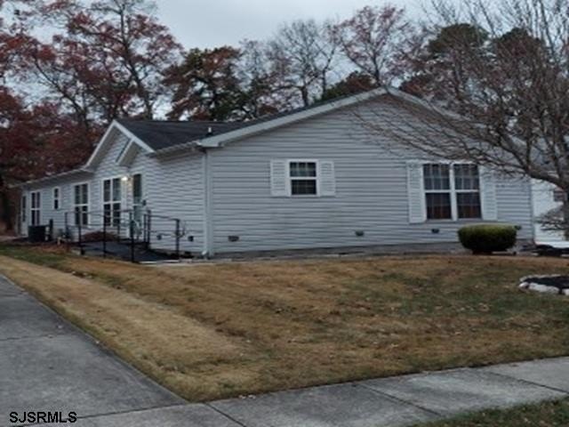 Well cared for turnkey 2 bed 2 bath Turnberry model home in the - Beach Home for sale in Mays Landing, New Jersey on Beachhouse.com