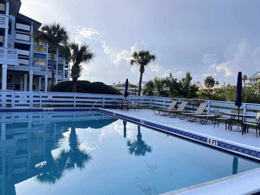 This spacious townhouse encompasses two and a half stories - Beach Townhome/Townhouse for sale in Shell Point, Florida on Beachhouse.com