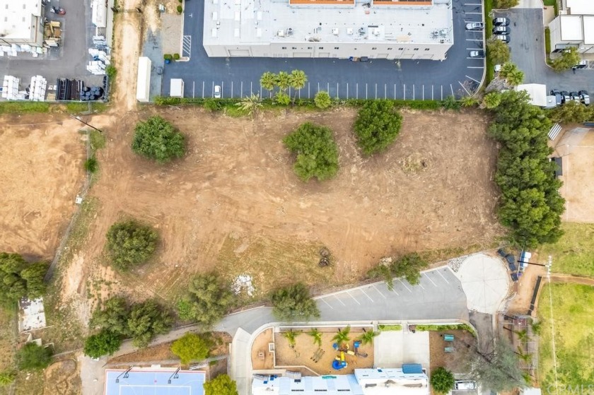 Prime Commercial Lot located in the heart of downtown Fallbrook! - Beach Lot for sale in Fallbrook, California on Beachhouse.com