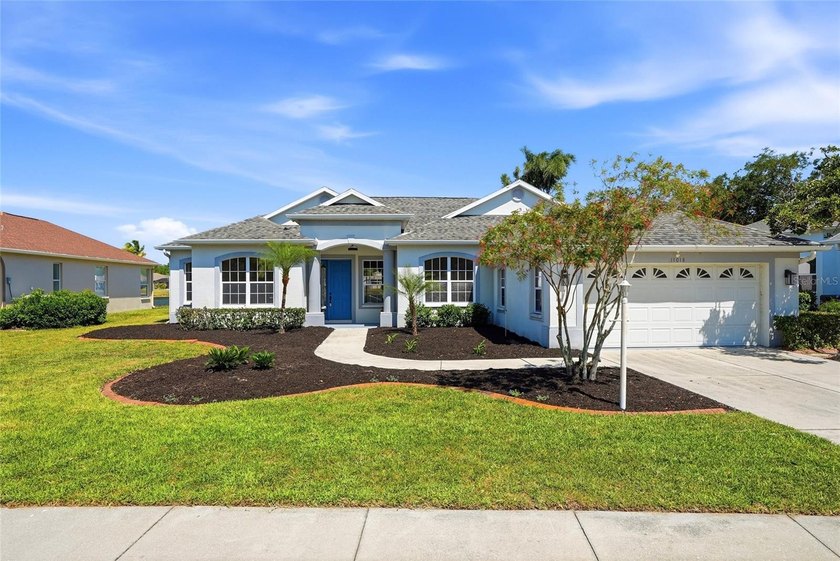 One or more photo(s) has been virtually staged. Welcome to this - Beach Home for sale in Lakewood Ranch, Florida on Beachhouse.com